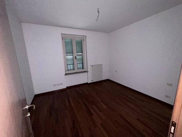 Appartamento in vendita a Jerago Con Orago, Lombardia