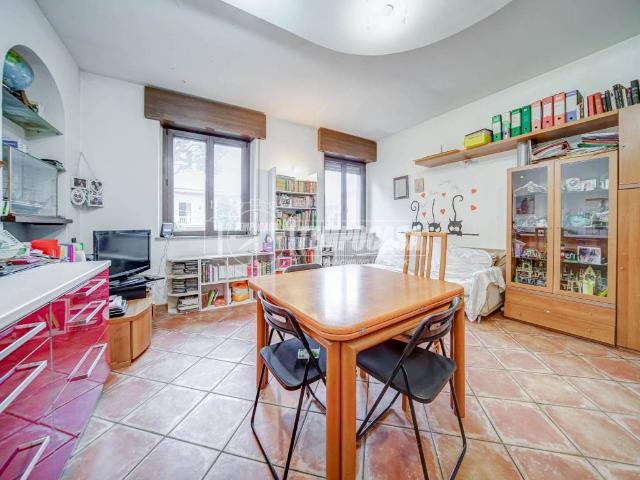 Appartamento in vendita a Jerago Con Orago, Lombardia