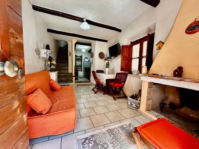 Appartamento in vendita a Jerzu, Sardigna/Sardegna