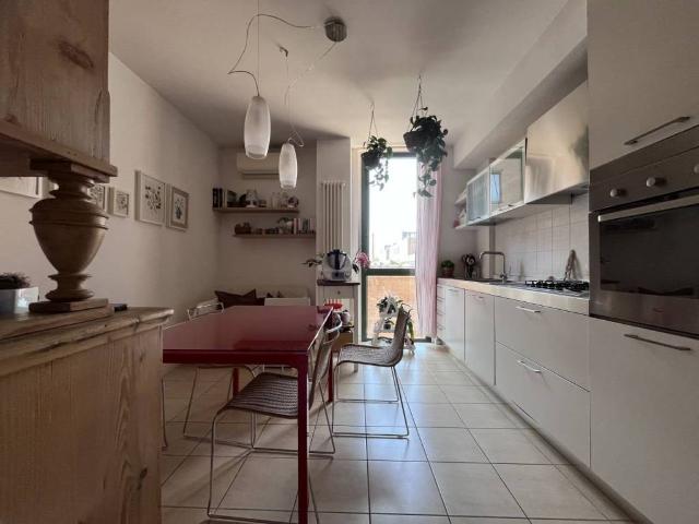 Appartamento in vendita a Marche, Ancona