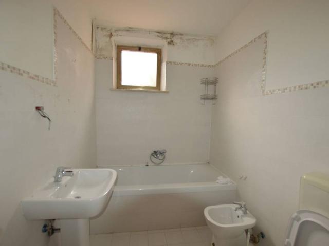 Appartamento in vendita a Borgo Minonna, Marche