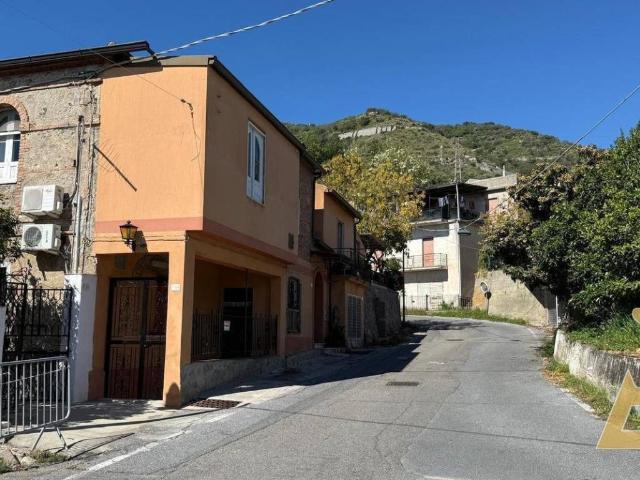 Appartamento in vendita a Calabria, Vibo Valentia