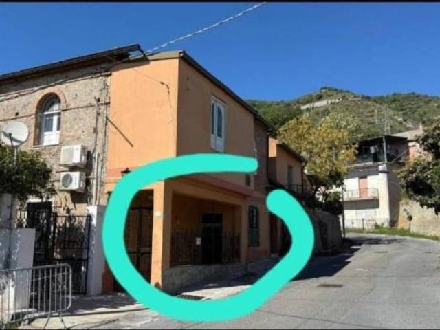 Appartamento in vendita a Calabria, Vibo Valentia