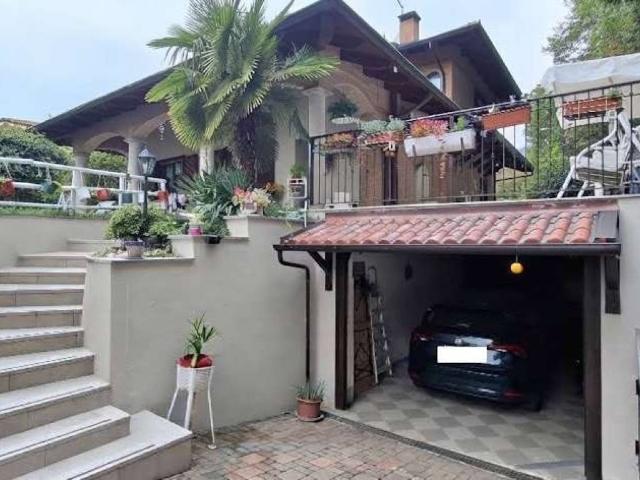 Villa Indipendente in vendita a Colverso, La Cassa