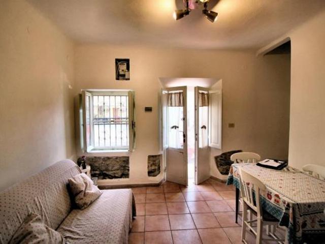 Appartamento in vendita a Calci, Toscana