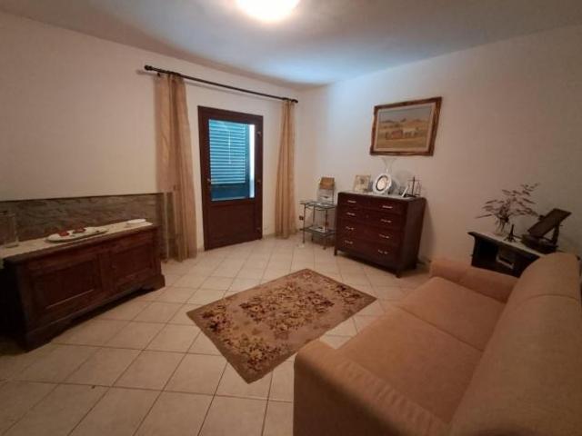 Appartamento in vendita a Buti, Toscana