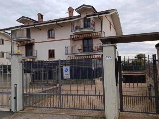 Appartamento in vendita a La Loggia, Torino