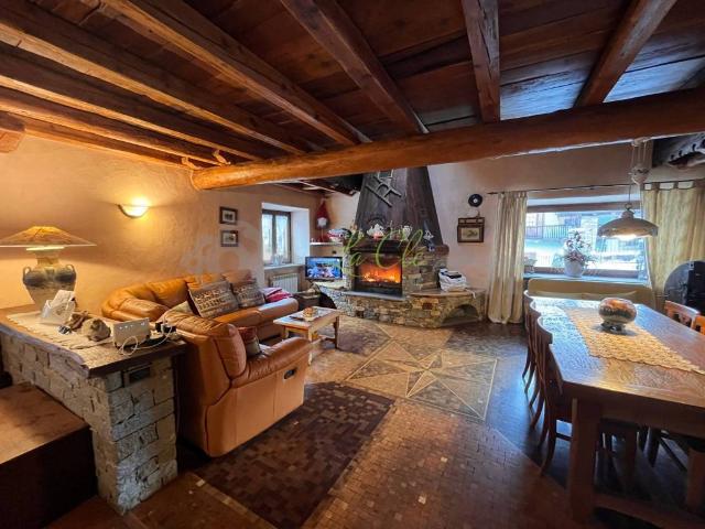 Appartamento in vendita a Le Favrey, La Salle