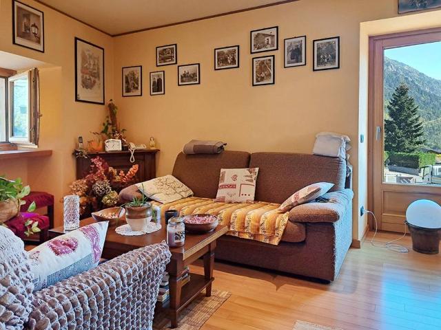 Appartamento in vendita a L'Écharlod, La Salle