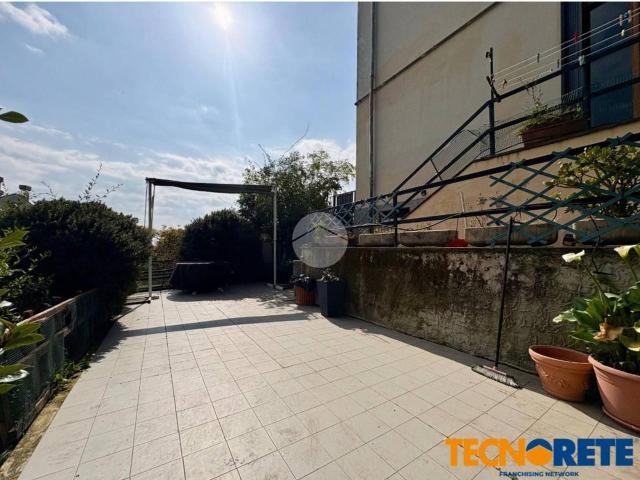 Appartamento in vendita a Montepertico, La Spezia