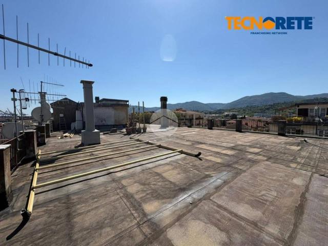 Appartamento in vendita a Montepertico, La Spezia