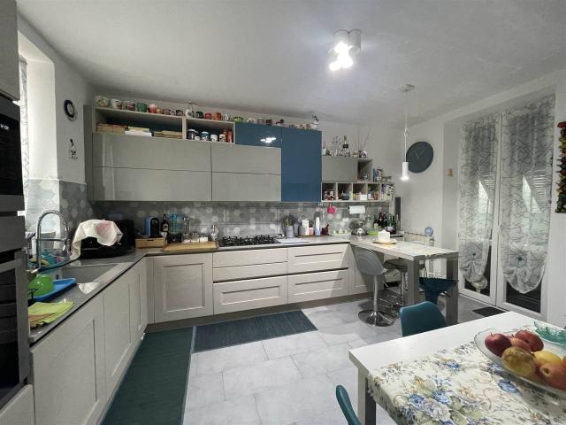 Appartamento in vendita a Bragarina, La Spezia