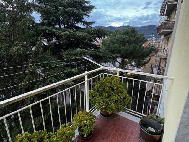 Appartamento in vendita a Montepertico, La Spezia