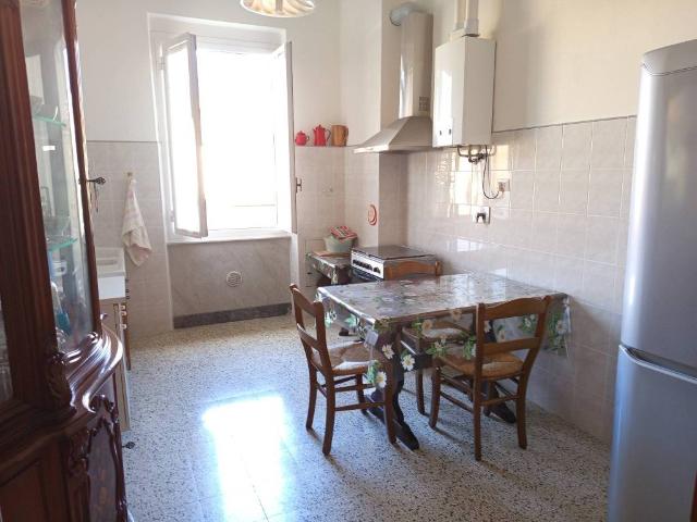Appartamento in vendita a La Spezia, Liguria