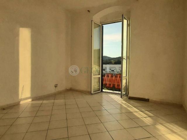 Appartamento in vendita a Montepertico, La Spezia