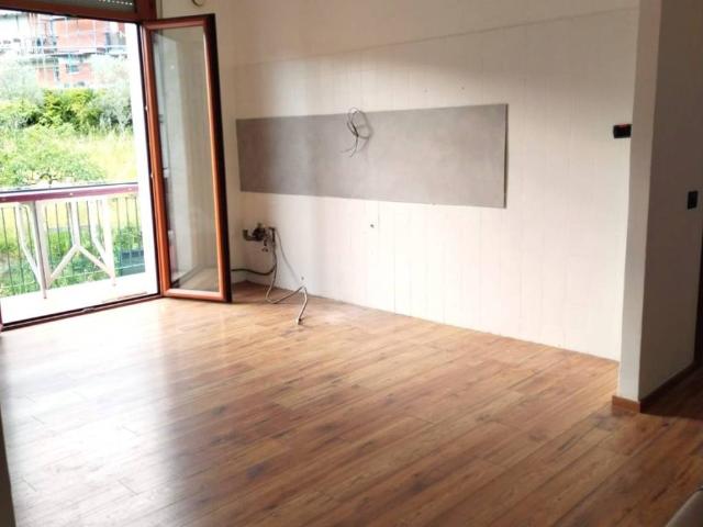 Appartamento in vendita a Vezzano Ligure, Liguria