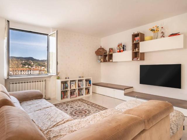 Appartamento in vendita a La Spezia, Liguria
