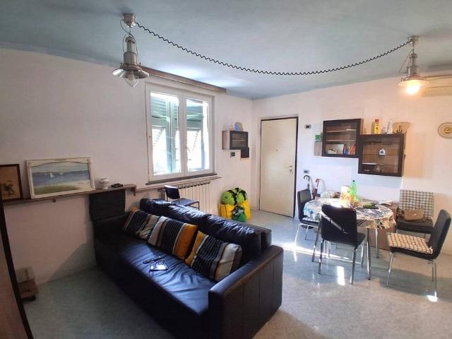 Appartamento in vendita a Costa di Cadimare, La Spezia