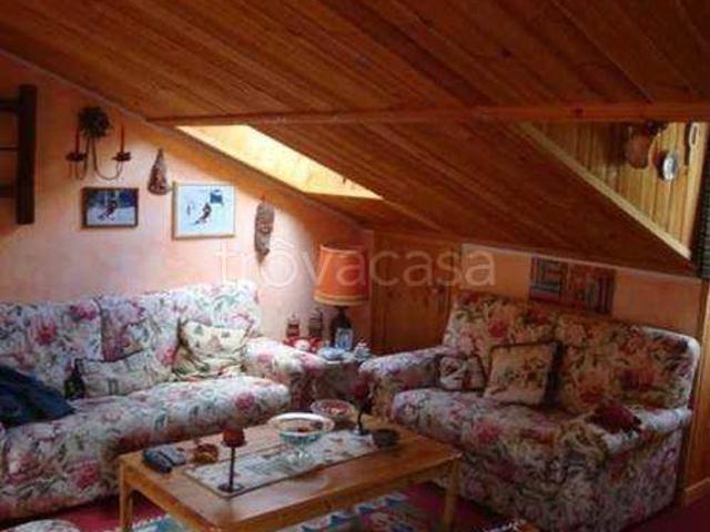 Appartamento in vendita a La Thuile, Aosta