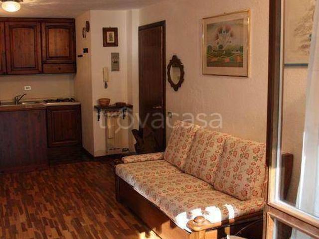 Appartamento in vendita a La Thuile, Aosta