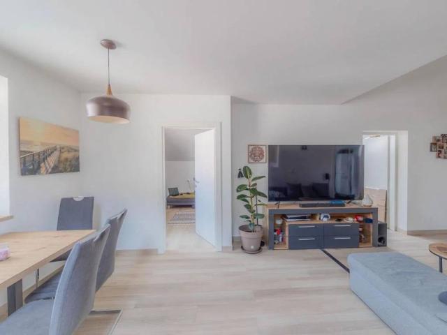 Appartamento in vendita a Vinschgau - Val Venosta, Laces - Latsch