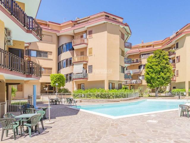 Appartamento in vendita a Marina di San Nicola, Roma Capitale