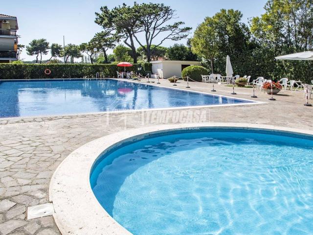 Appartamento in vendita a Marina di San Nicola, Roma Capitale