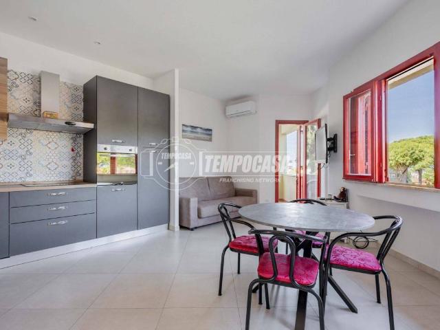 Appartamento in vendita a Marina di San Nicola, Roma Capitale