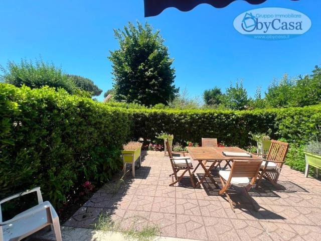 Appartamento in vendita a Marina di San Nicola, Roma Capitale