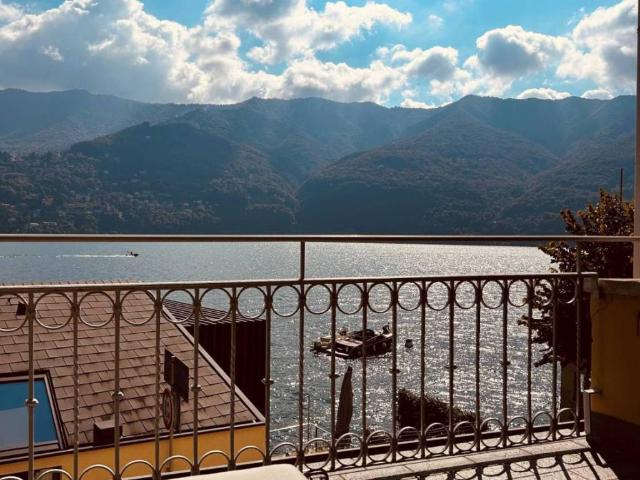 Appartamento in vendita a Laglio, Lombardia
