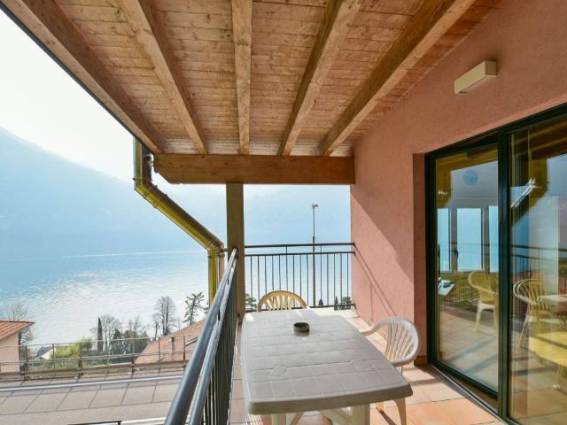 Appartamento in vendita a Laglio, Lombardia