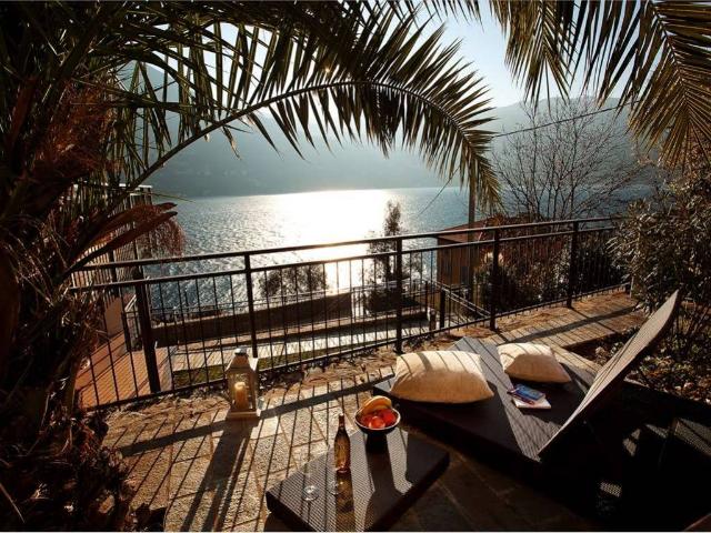 Appartamento in vendita a Laglio, Lombardia