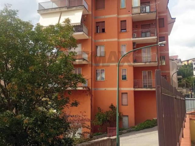 Appartamento in vendita a Lagonegro, Potenza