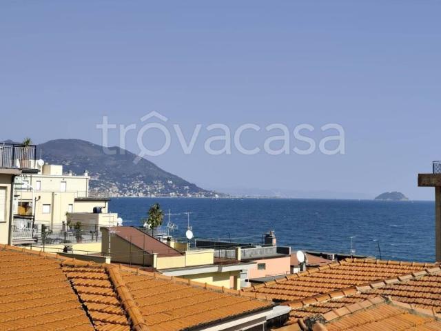 Appartamento in vendita a Laigueglia, Liguria