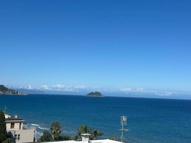 Appartamento in vendita a Laigueglia, Liguria