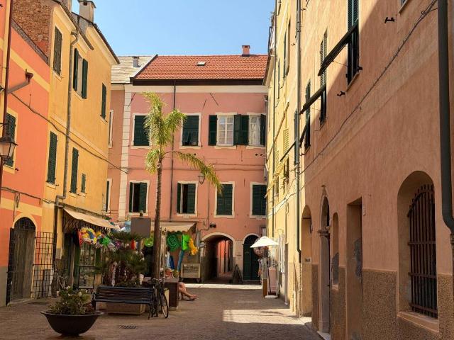 Appartamento in vendita a Laigueglia, Liguria