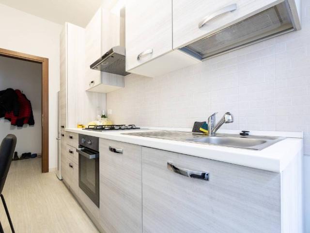 Appartamento in vendita a Lainate, Milano