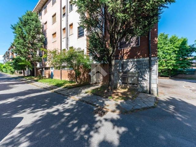 Appartamento in vendita a Lainate, Lombardia
