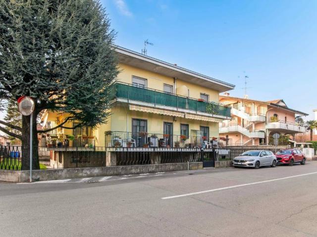 Appartamento in vendita a Lainate, Lombardia