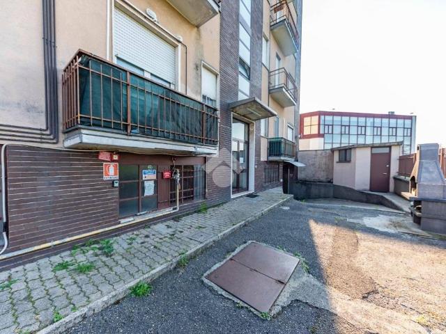 Appartamento in vendita a Lainate, Lombardia