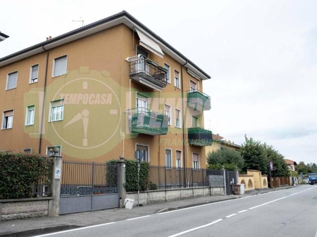 Appartamento in vendita a Lainate, Lombardia