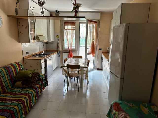 Appartamento in vendita a Lallio, Lombardia