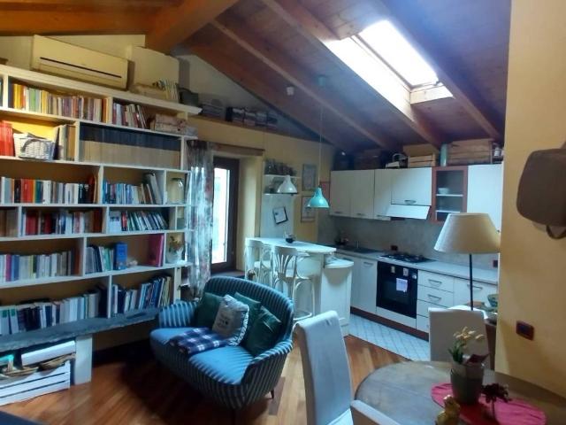 Appartamento in vendita a Lallio, Lombardia