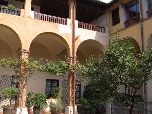 Appartamento in vendita a Lambrugo, Lombardia