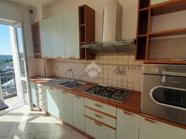 Appartamento in vendita a Lambrugo, Lombardia