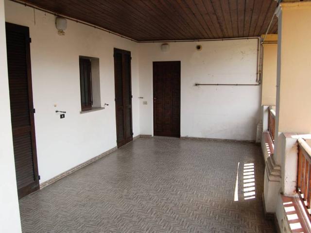 Appartamento in vendita a Lambrugo, Lombardia