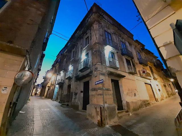 Appartamento in vendita a Rione San Nicola, Calabria