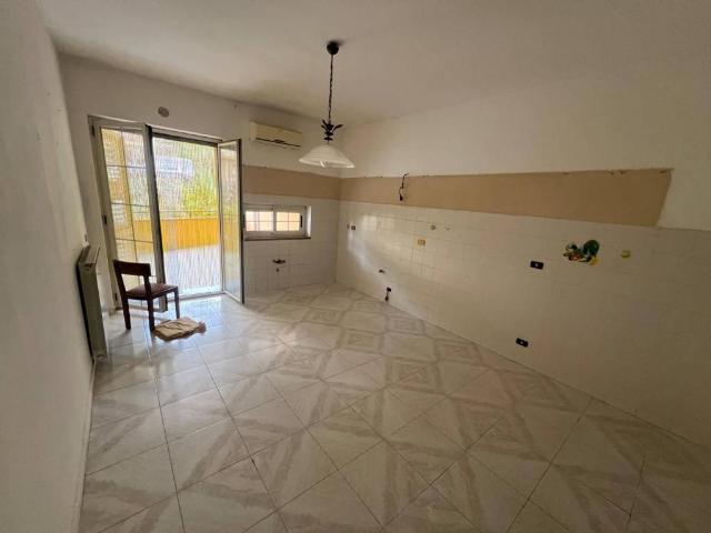 Appartamento in vendita a Calabria, Catanzaro