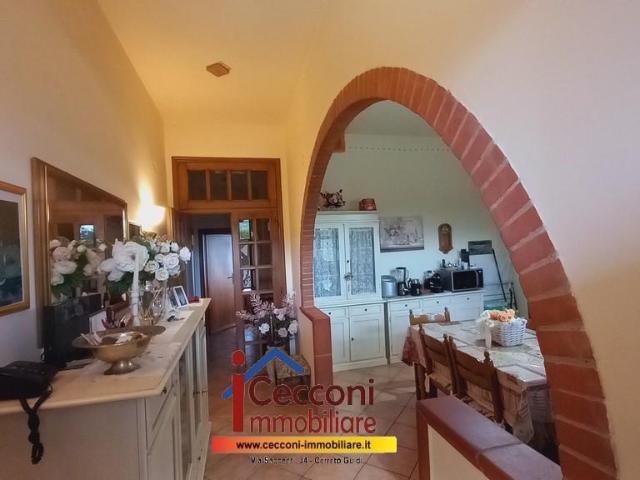 Appartamento in vendita a Lamporecchio, Toscana