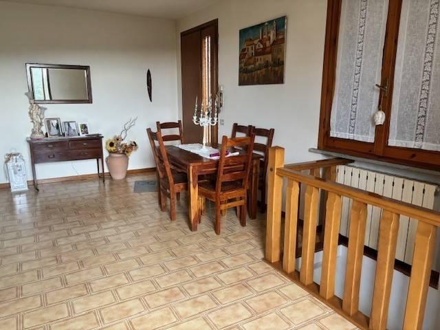 Appartamento in vendita a Lamporecchio, Toscana